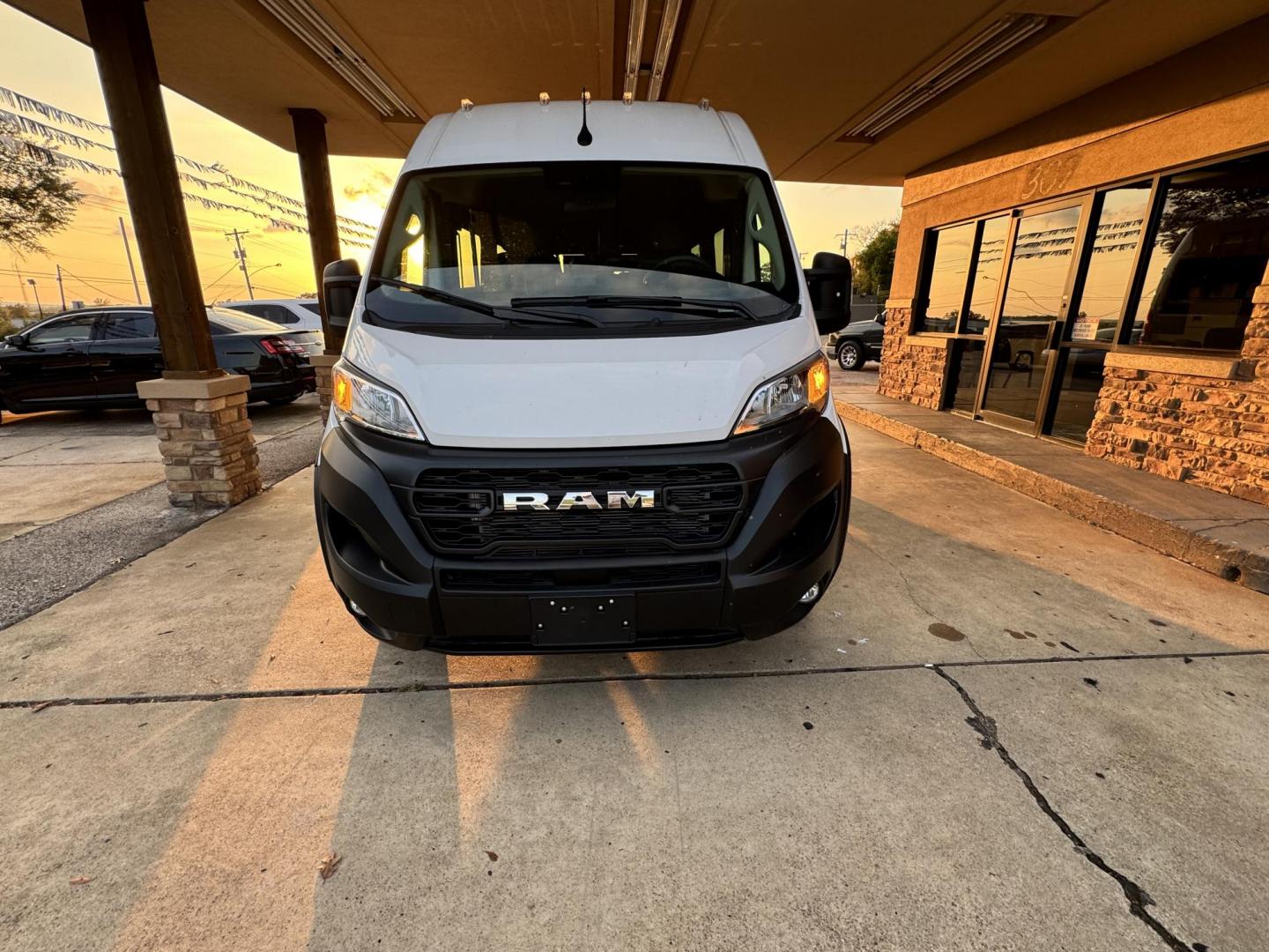 2024 white DODGE PRO MASTER (3C6LRVDG4RE)- Photo#2